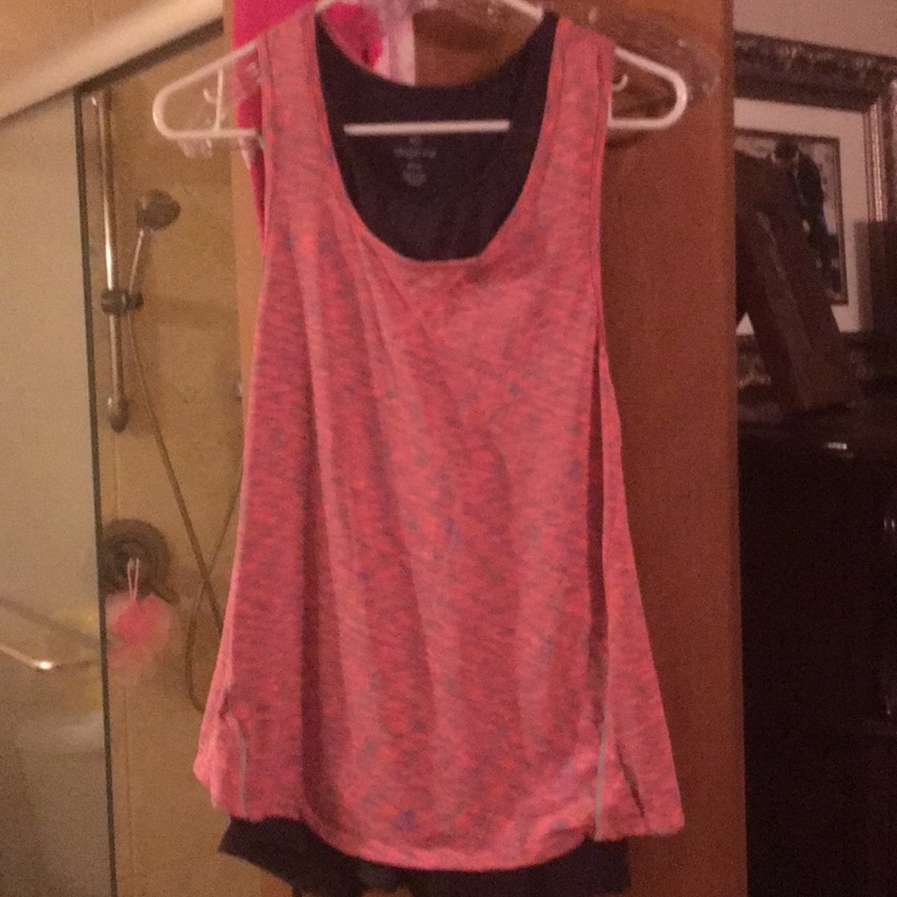 Size small workout tank top